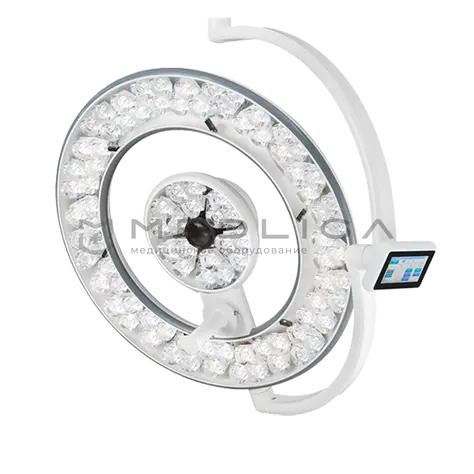 Операционный светильник Merivaara Q-Flow 4