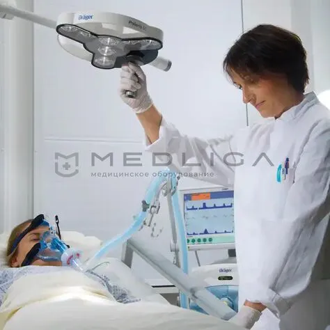 Смотровой светильник Dräger Polaris 50